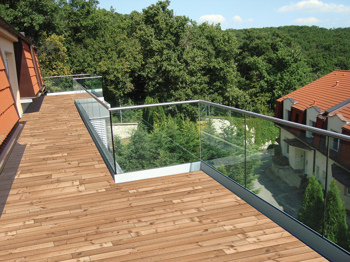 Madlo-držiak skla-spojka